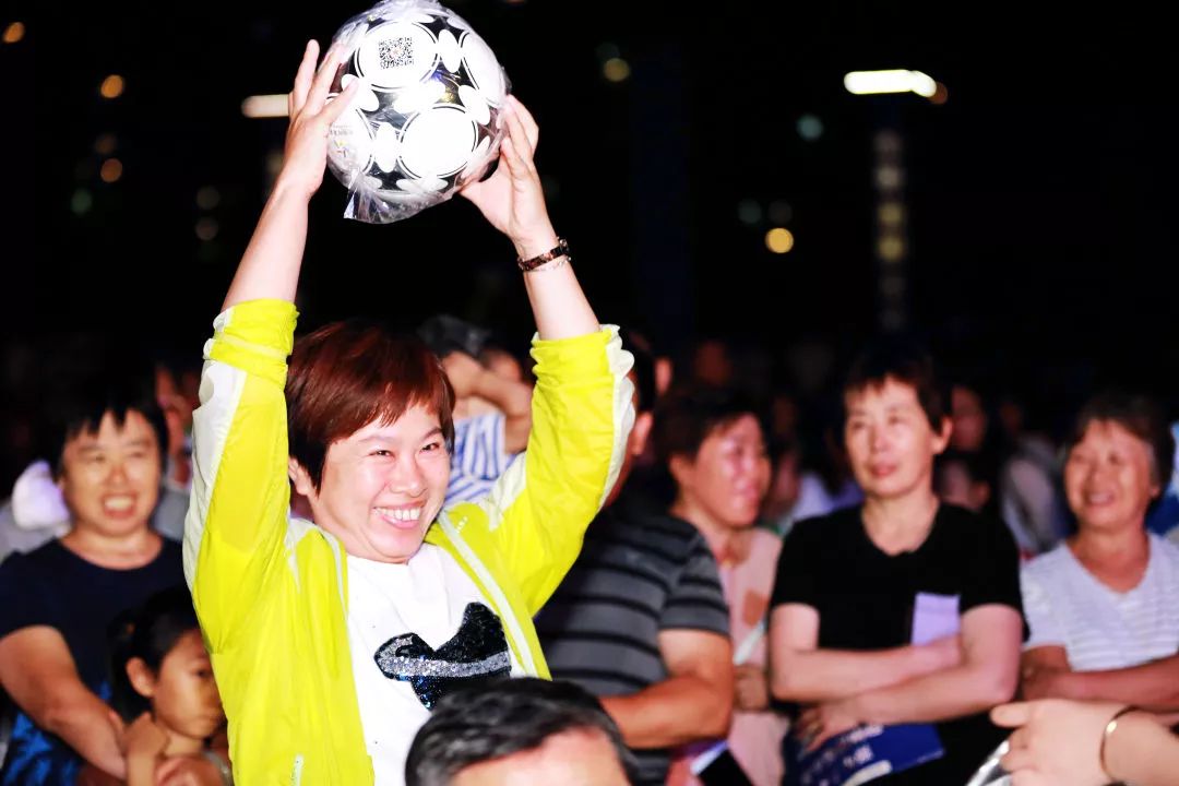 “中国体育彩票”公益慈善晚会走进莱州精彩启幕